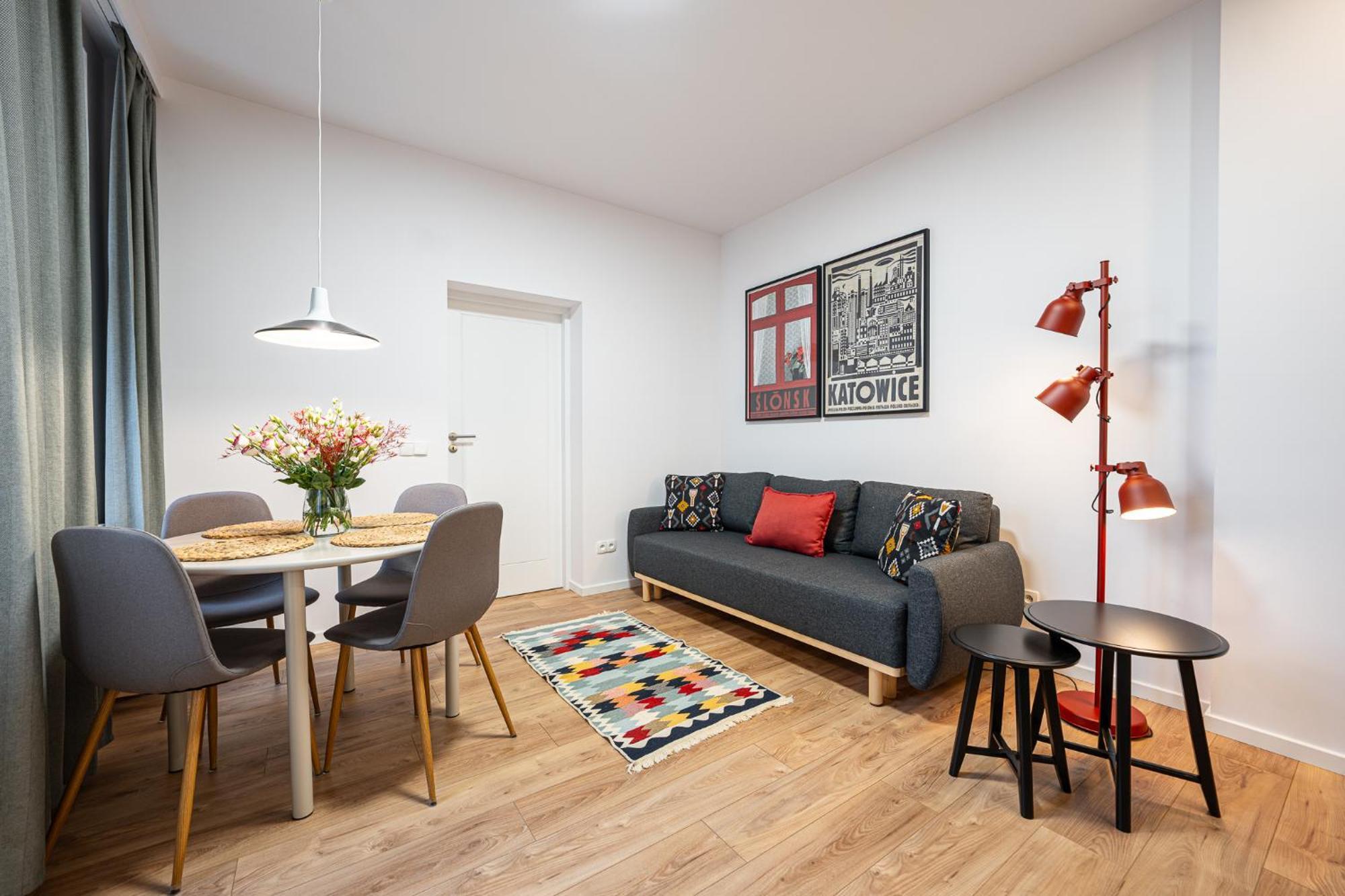 Apartamenty Tespis - Historic House Next To The Cathedral In The City Centre Катовице Экстерьер фото